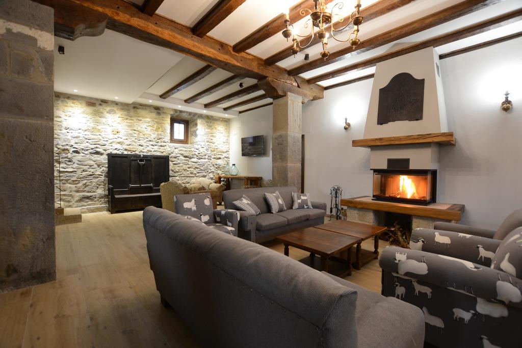 Txantxorena Zubiri Extérieur photo