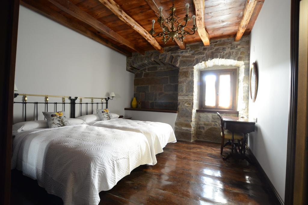 Txantxorena Zubiri Extérieur photo